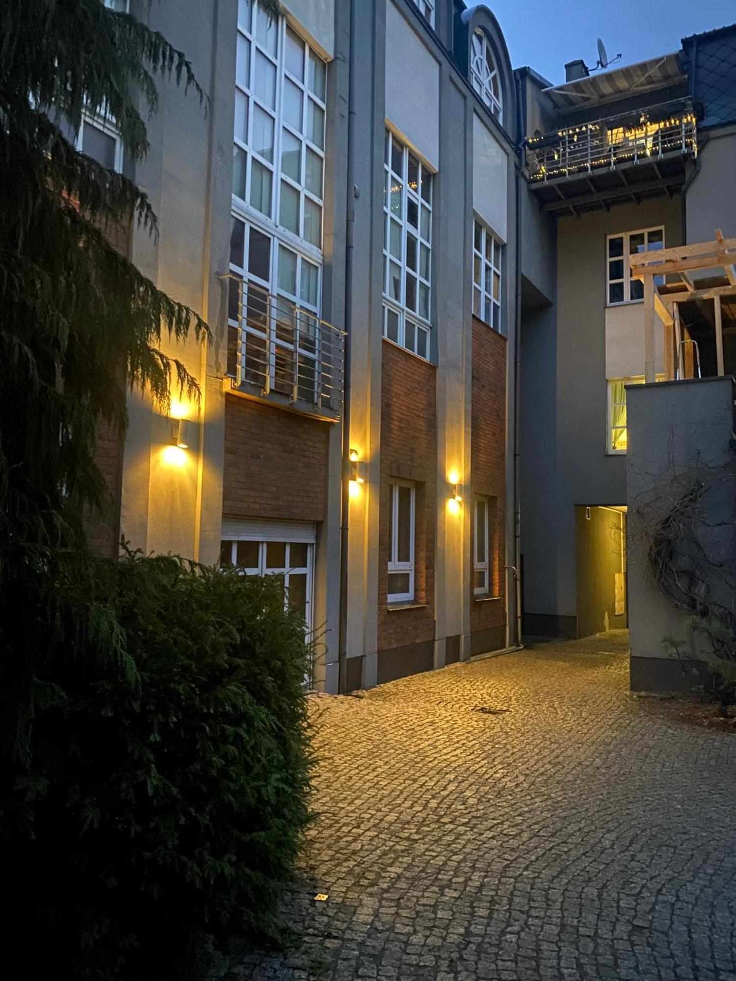 Manufaktura Apartamenty Bakery, Prywatna Kamienica, Parking Strzezony, Klima, Dostep Na Kod Лодзь Экстерьер фото
